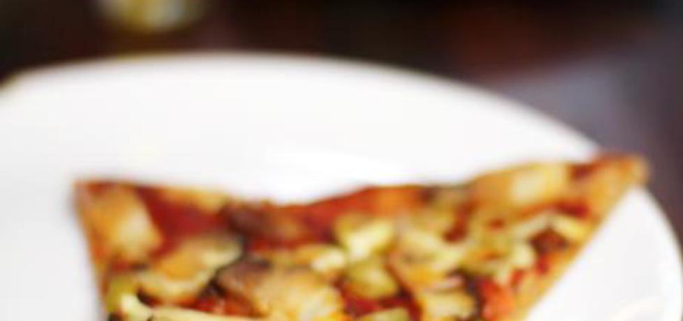Pizza pełnoziarnista z oliwkami i mięsem (autor: dorota20w ...