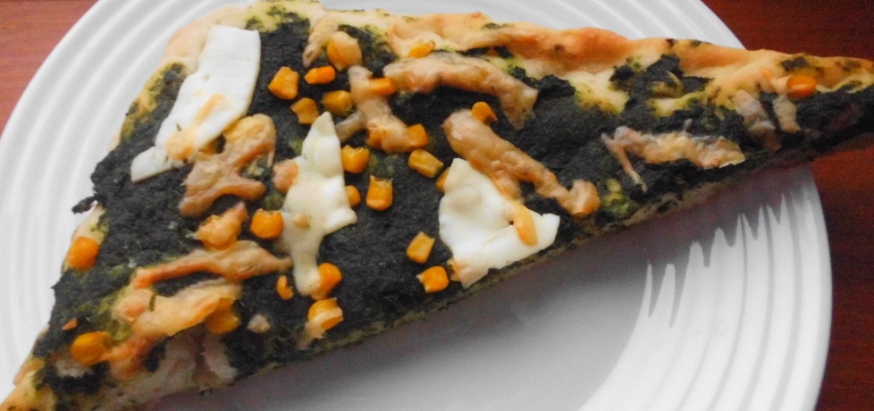 Pizza na grubym spodzie ze szpinakiem (autor: smacznab ...