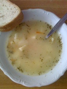 Zupa z kiszonych ogórków