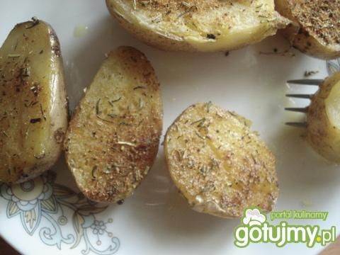 Przepis  młode ziemniaki pieczone z ziołami przepis