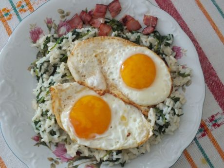 Przepis  ryż ze szpinakiem i jajko sadzone przepis