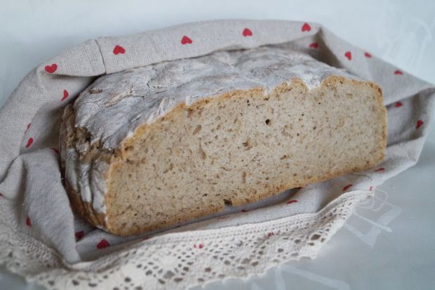 Przepis  chleb na podmłodzie z ostropestem przepis