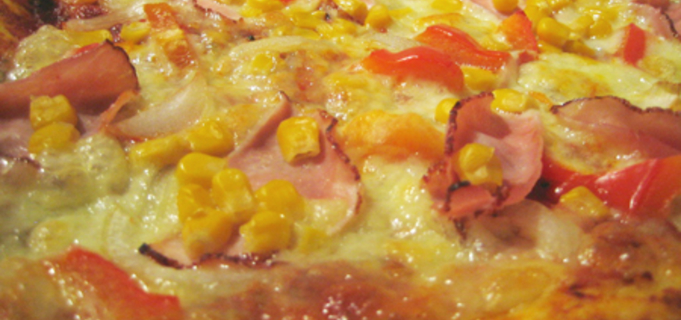 Chrupiąca pizza z kukurydzą i curry (autor: brioszka ...