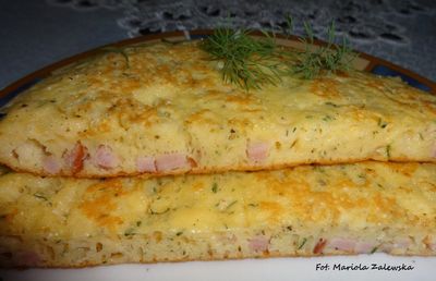 Omlet z szynką i serem