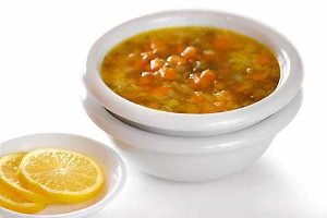 Turecka zupa z soczewicy  prosty przepis i składniki