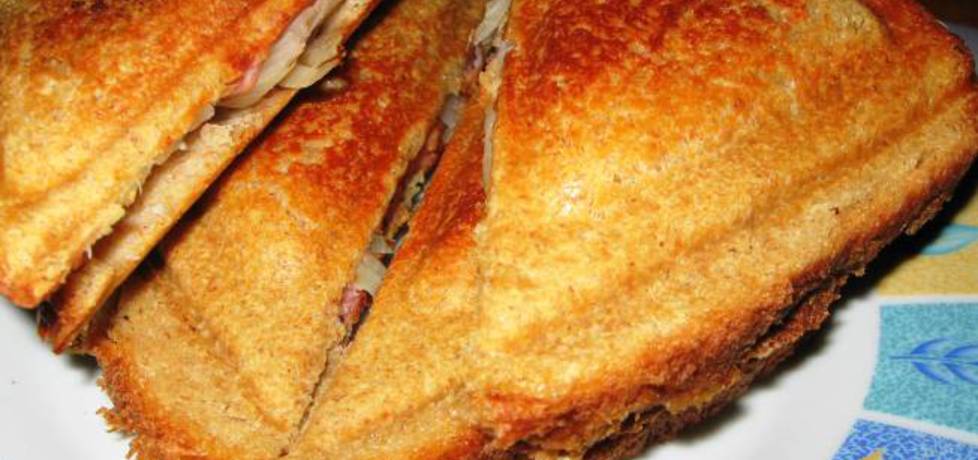 Sandwiche pełnoziarniste z parówką (autor: yvonne ...