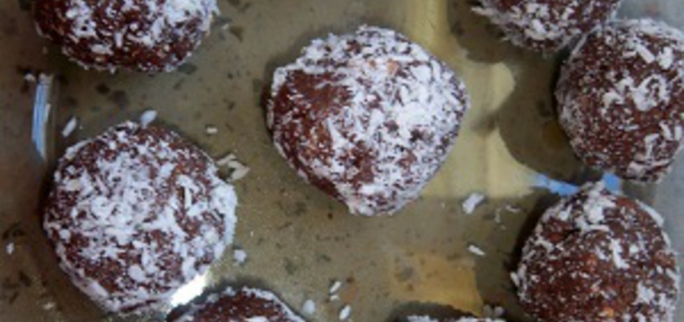 Trufle z wiórkami kokosowymi (autor: mariola21)