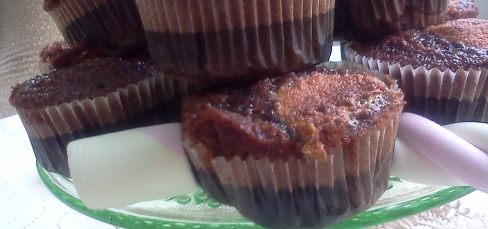 Muffinki czekoladowe z piankami (autor: leonkot)