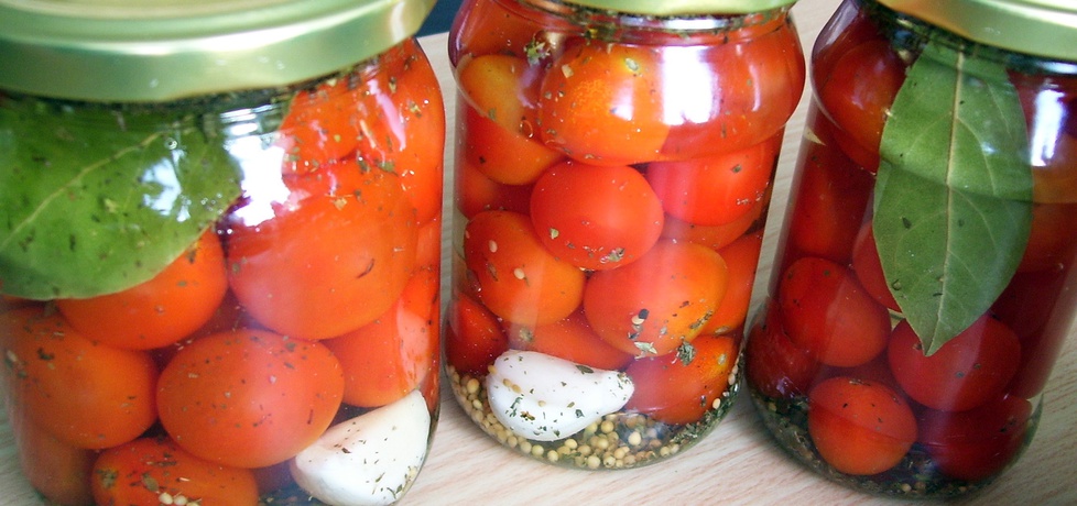 Pomidory koktajlowe w zalewie ziołowej (autor: mniam ...
