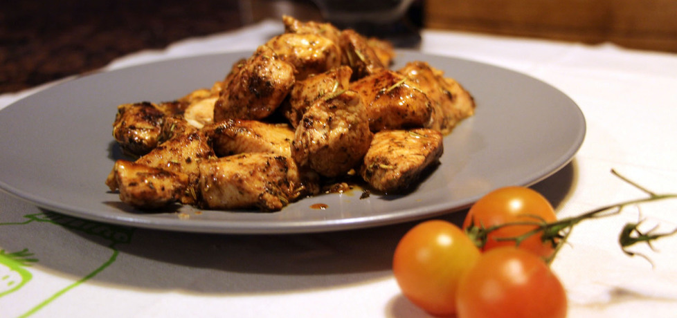 Filet z kurczaka w marynacie ziołowo pomidorowej (autor: aisoglam ...