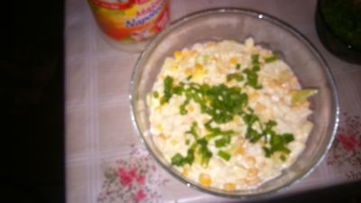 Sałatka z kukurydzy i jajek