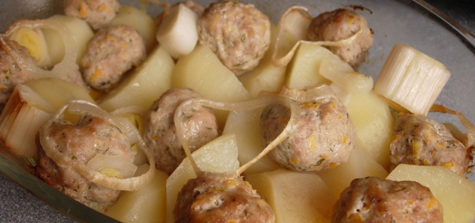 Ziemniaki zapiekane w mięsem mielonym i porem (autor: martynia6 ...
