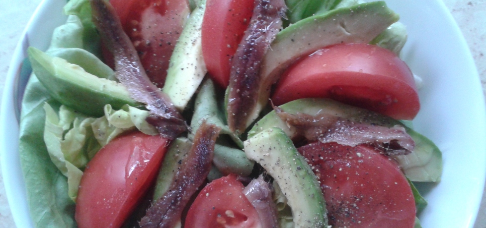 Sałata z anchois, avokado i pomidorami (autor: krycha65 ...