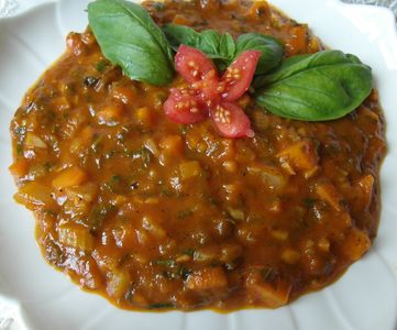 Aromatyczne pomidory do zupy