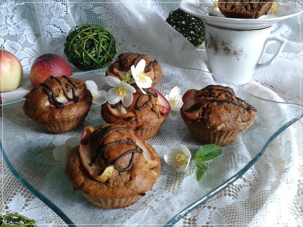 Przepis  kawowe muffinki z miętą i nektarynką przepis