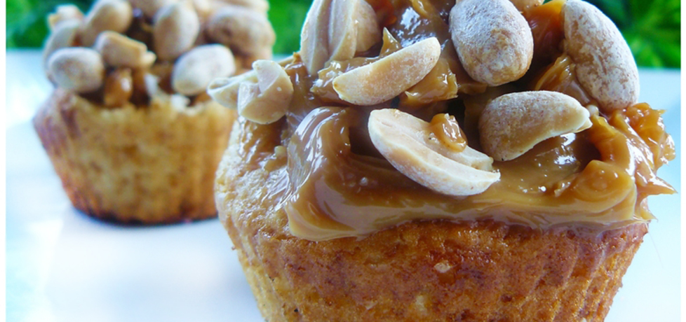 Muffiny snickers  z karmelem i orzechami (autor: ostra-na