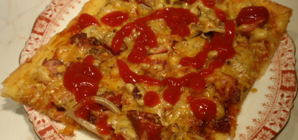 Pizza na ciescie serowym (autor: gosia56)