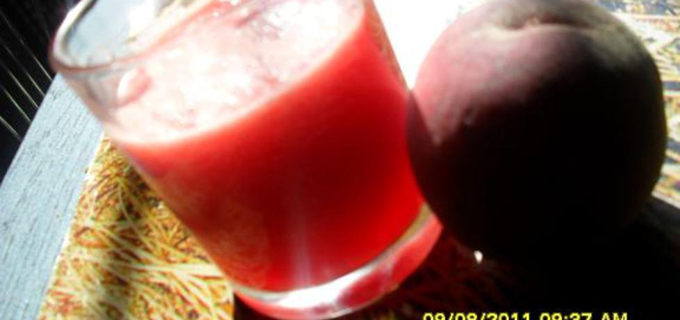 Sok z arbuza i brzoskwini (autor: malaczarna23)