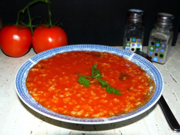 Przepis  pomidorowa z ryżem przepis