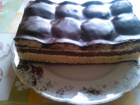 Ciasto biszkoptowe (ciasta z kremem)