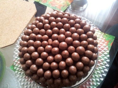 Przepis  torcik czekoladowy z malteserami przepis