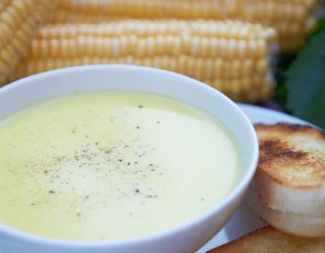 Kremowa zupa z kukurydzy  prosty przepis i składniki