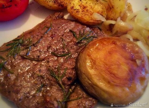 Perfekcyjny stek wołowy ( rump steak)