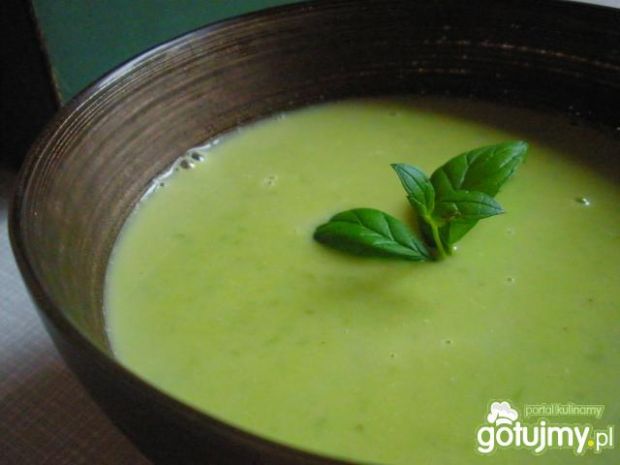 Przepis  zupa z zielonego groszku z mascarpone przepis