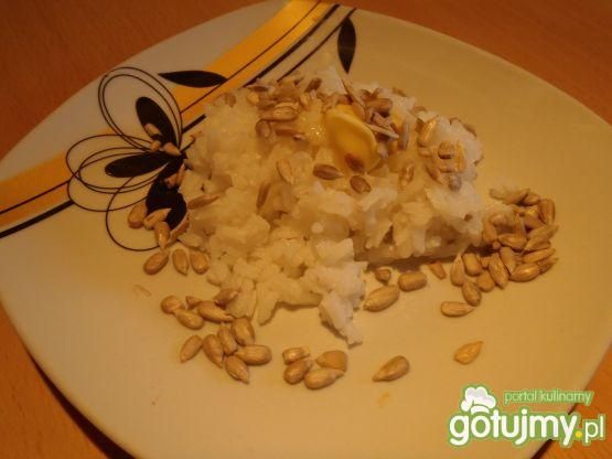 Przepis  ryż z masełkiem i słonecznikiem przepis