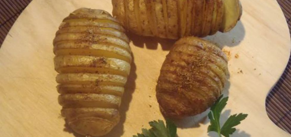 Pieczone nacinane ziemniaki (autor: magula)