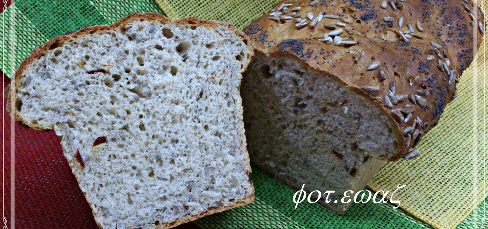 Chleb słonecznikowo paprykowy (autor: zewa)