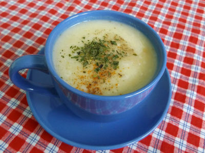 Kalafiorowa zupa krem z topinamburem