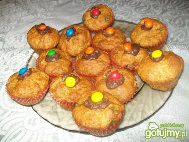 Przepis  muffiny z czekoladowymi cukierkami przepis