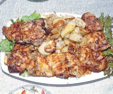 Pieczona karkówka z ziemniakami