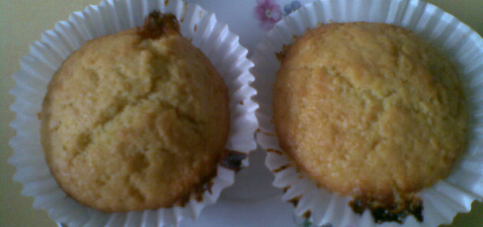 Muffinki pomarańczowe z białą czekoladą (autor: miroslawa4 ...