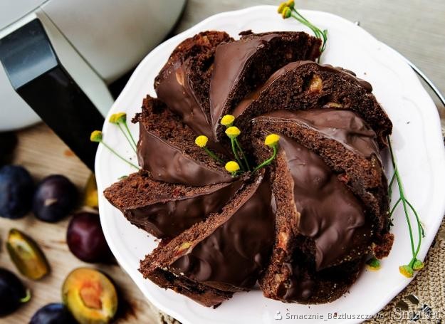 Ciasto czekoladowe z owocami