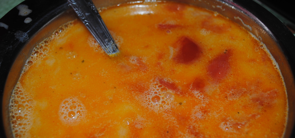 Zupa pomidorowa ze świeżych pomidorów (autor: paula191919 ...