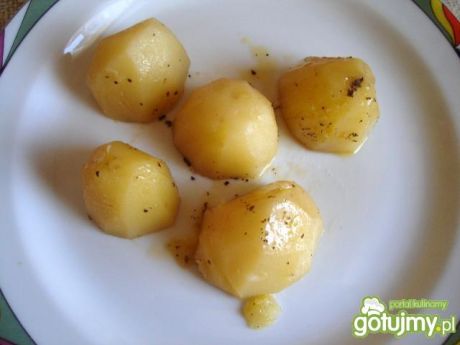 Przepis  ziemniaki w maśle gotowane przepis