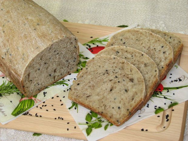 Przepis  jasny chleb z czarnuszką na zakwasie przepis