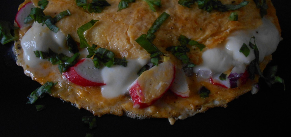 Omlet z surimi i mozzarellą (autor: beatris)