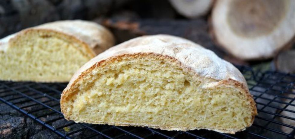 Chleb kukurydziany na zaczynie drożdżowym poolish (autor ...