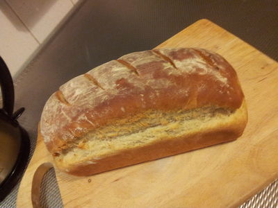 Prosty domowy chleb dla poczatkujacych:)