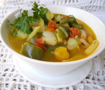 Lekka warzywna zupa na maśle