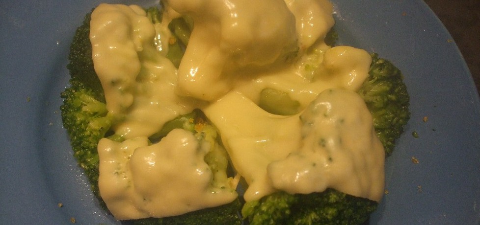 Brokuły z serem (autor: olkaaa)