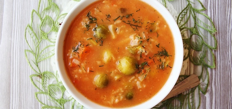 Zupa pomidorowa z ryżem i brukselką (autor: diana