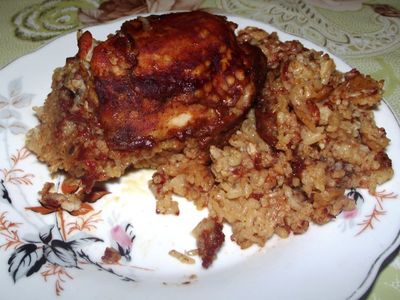 Udka kurczaka na ryżu