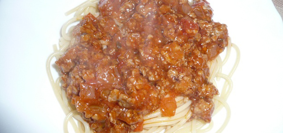 Spaghetti z karczochami,kaparami i suszonymi pomidorami. (autor ...