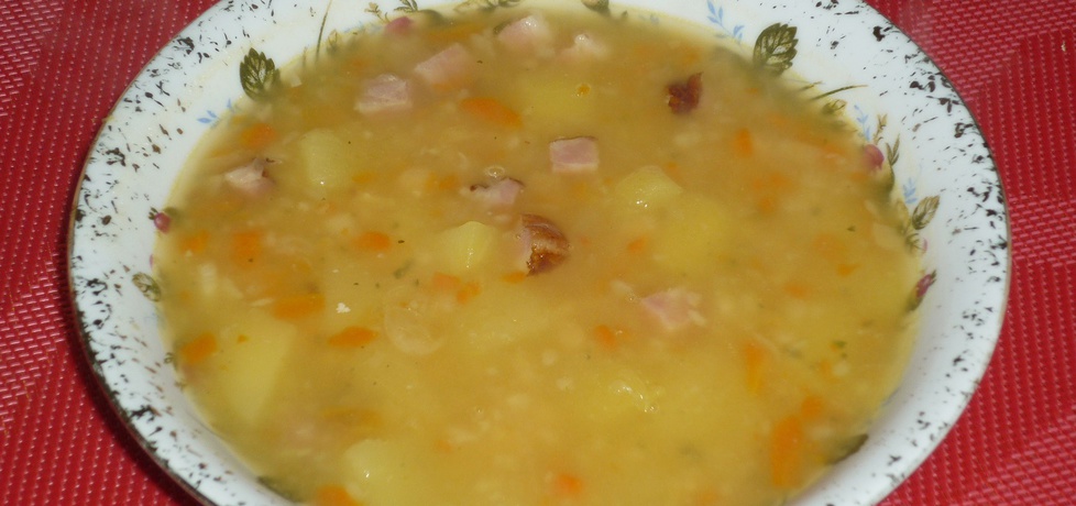 Zupa grochowa z boczkiem i warzywami (autor: wafelek2601 ...