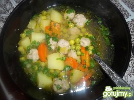 Przepis  zupa z zielonego groszku wg beatris przepis