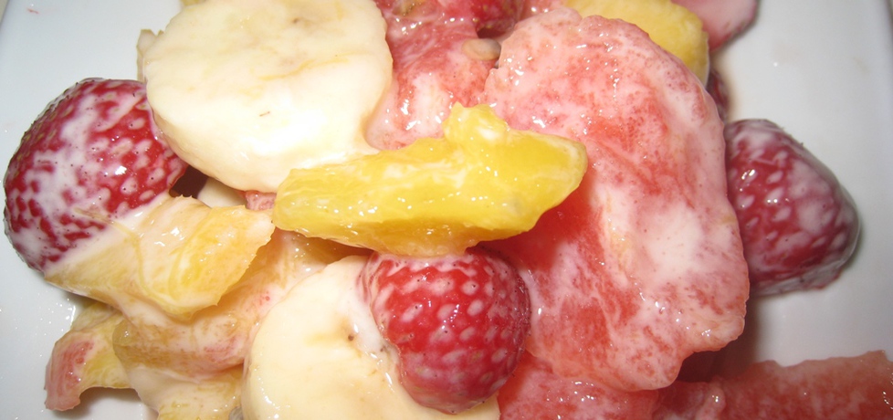 Sałatka owocowa z jogurtem (autor: magda60)